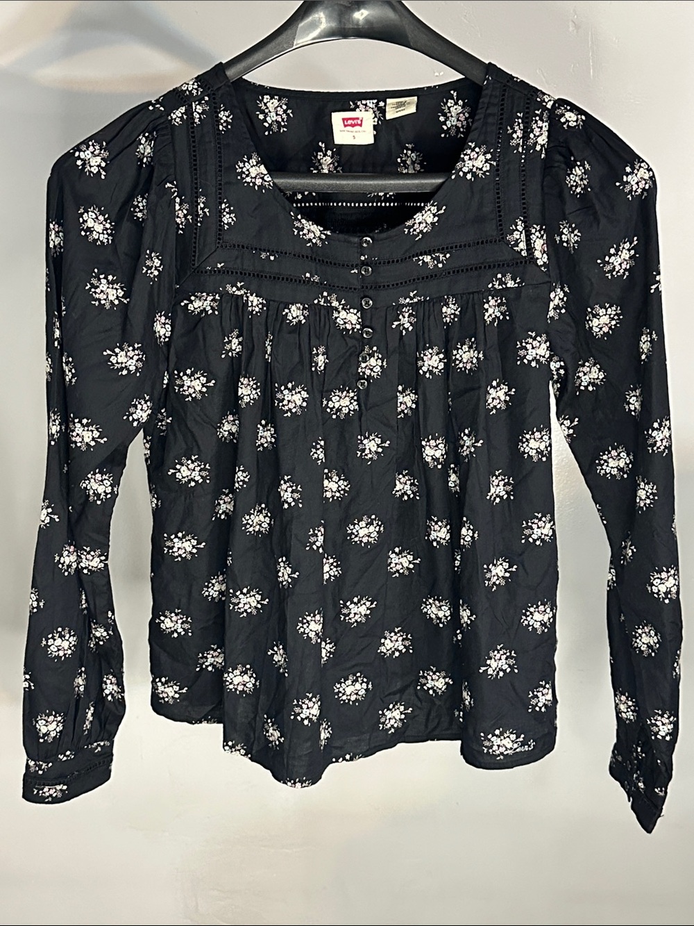 Levi's Black Long-Sleeve Floral Pintuck Blouse